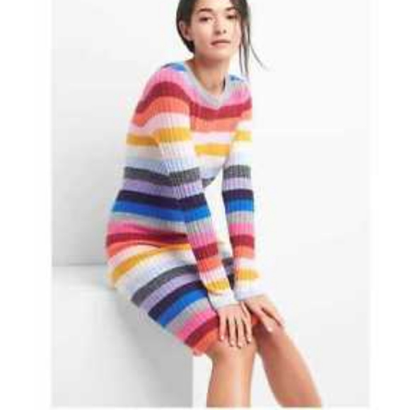 GAP Dresses & Skirts - Colorful bodycon dress